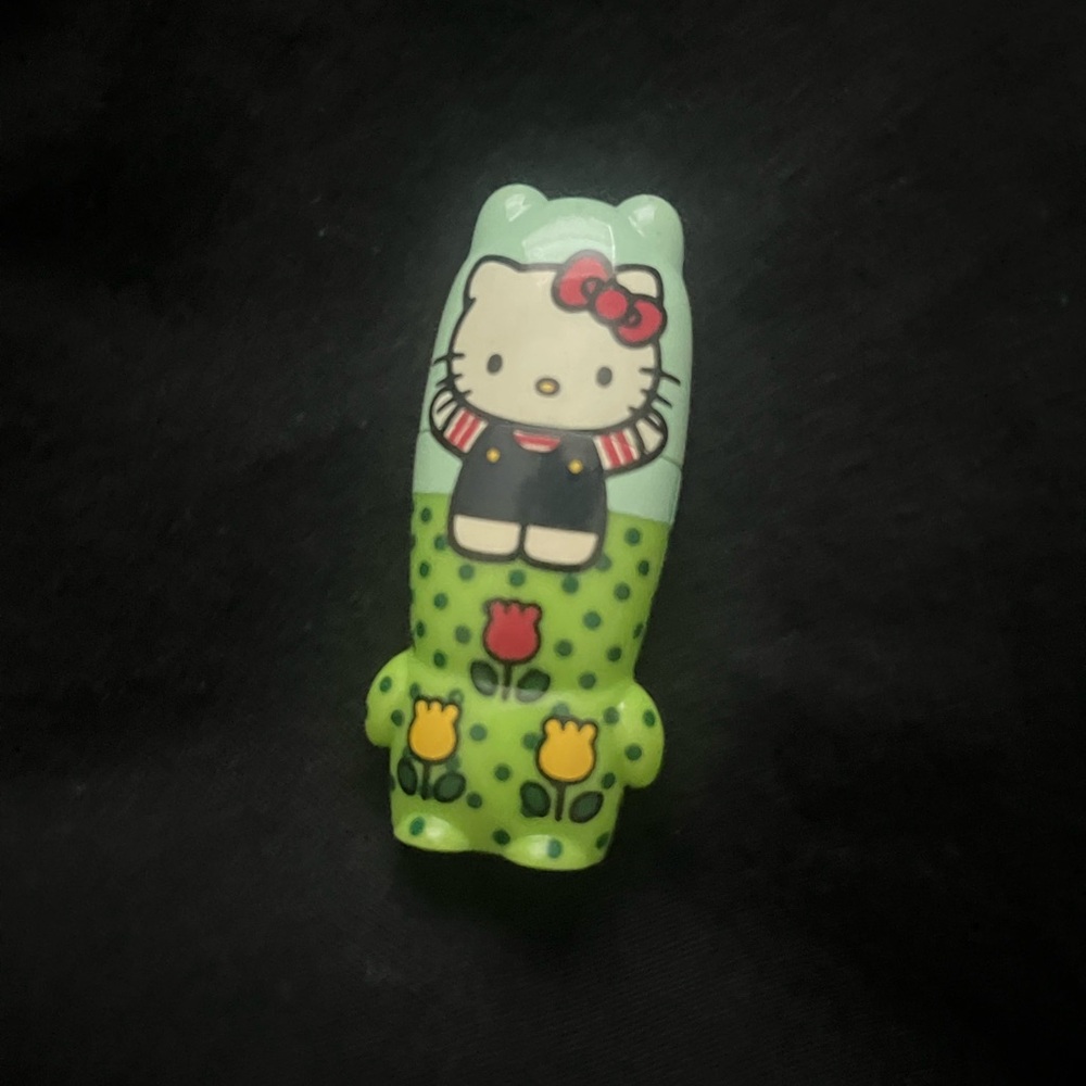 Hello Kitty Fun in Fields 4GB Mimobot USB